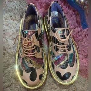 Irregular choice bowling style tennis shoes